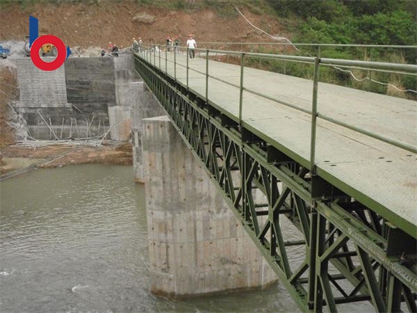 湖北省竹山縣中水十四局200型上承式貝雷鋼橋 湖北省竹山縣中水十四局200型上承式貝雷鋼橋